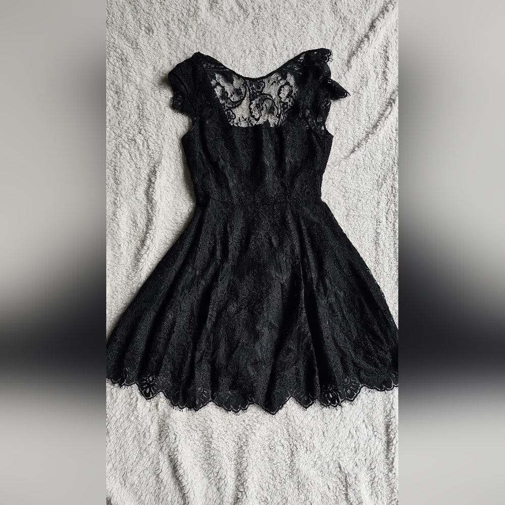 BB Dakota black lace party dress Size 2